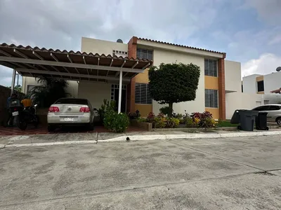 Thownhouse Av Intercomunal Cabudare moderno